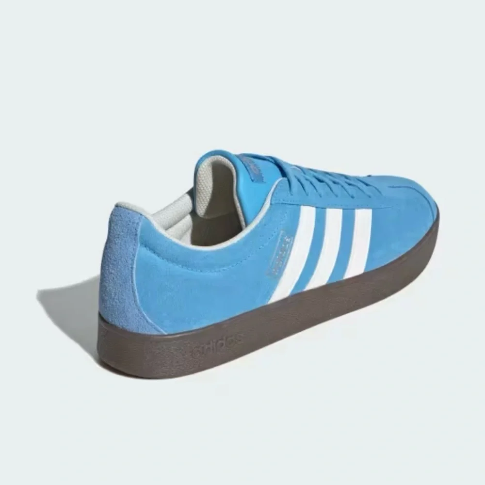 Adidas VL COURT 2.0 SHOES in Semi Blue Burst / Core White / Gum NIB